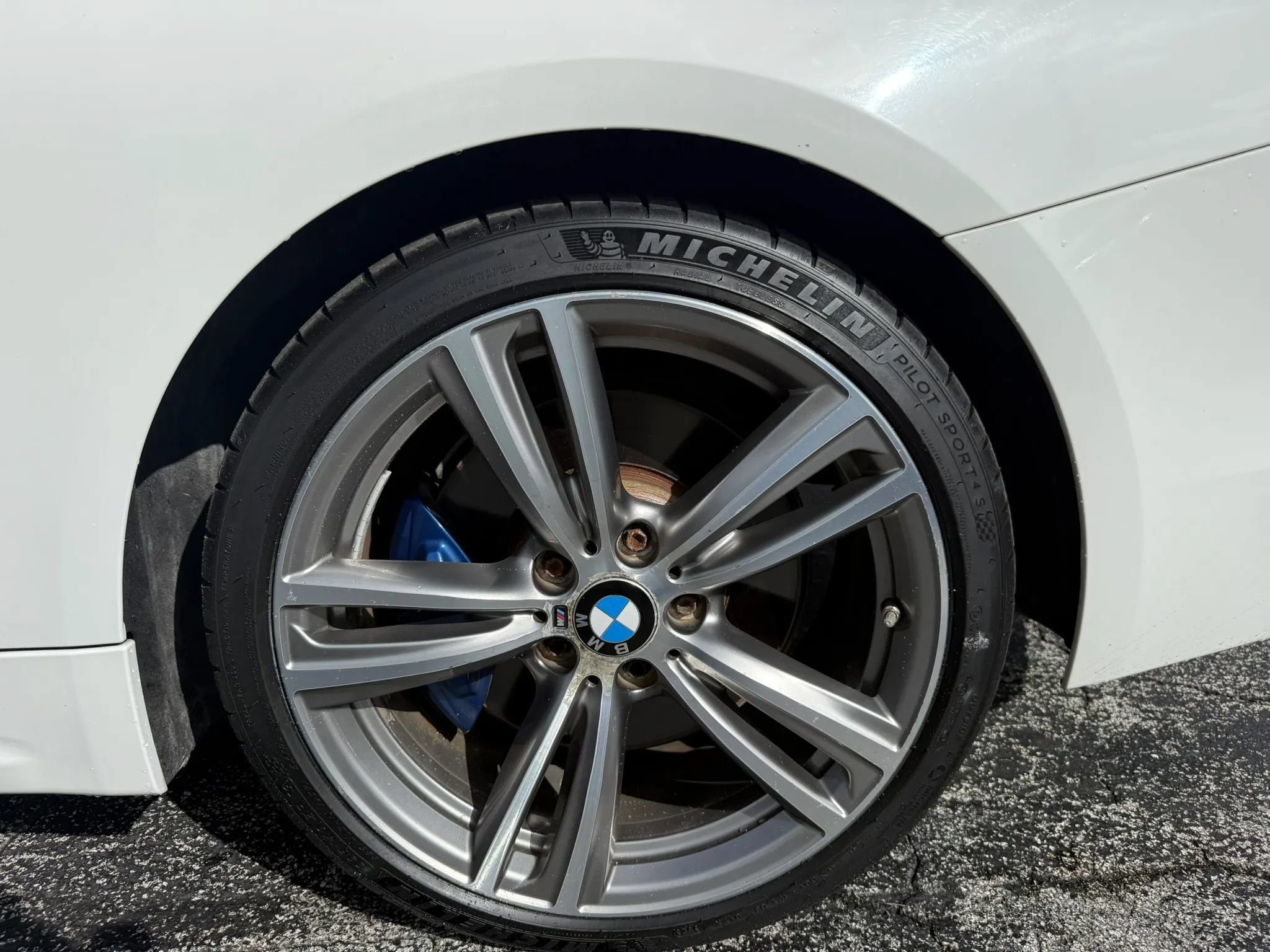Used 2014 BMW 435i Convertible RWD image 21