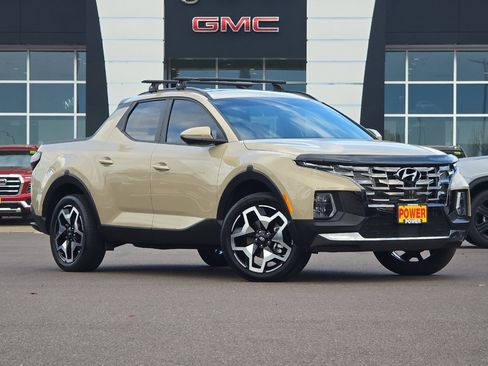 Used 2023 Hyundai Santa Cruz Limited image 2