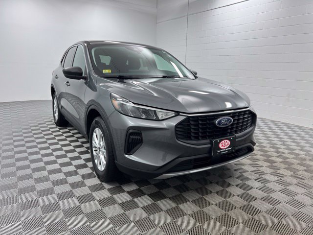 Used 2024 Ford Escape Active w/ Tech Pack #1 AWD/4WD image 1