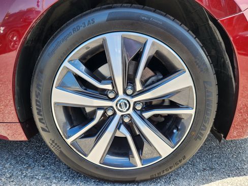 Used 2020 Nissan Maxima 3.5 S w/ Floor Mat Group FWD image 19