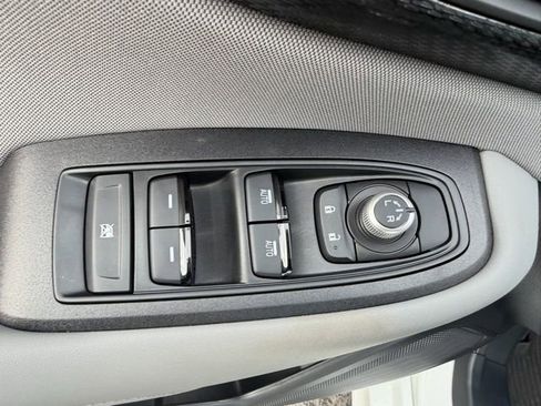 Used 2025 Subaru Legacy Premium AWD/4WD image 20