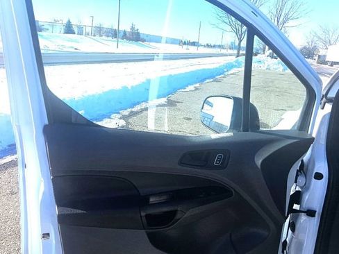 Used 2023 Ford Transit Connect XL image 12