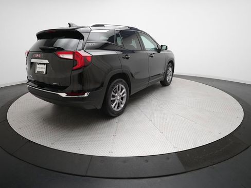 Used 2022 GMC Terrain SLT image 36