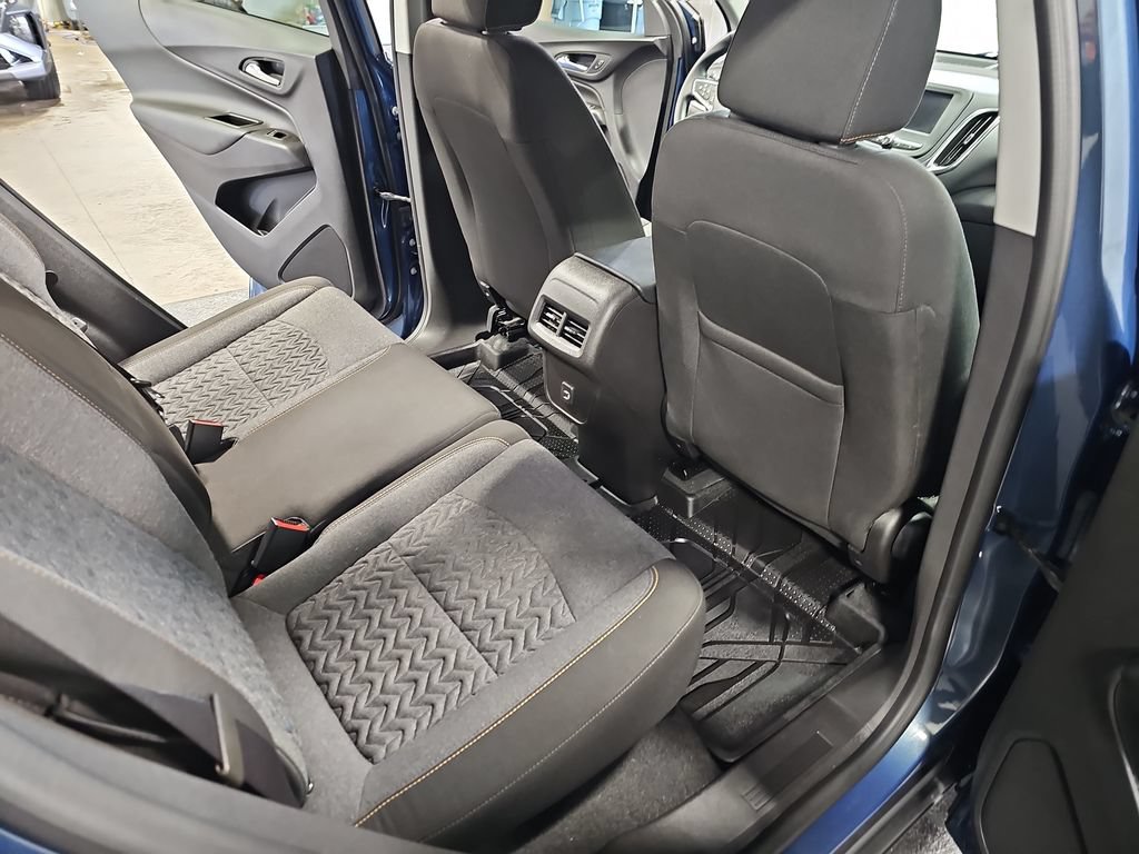 Used 2024 Chevrolet Equinox LT AWD/4WD image 11