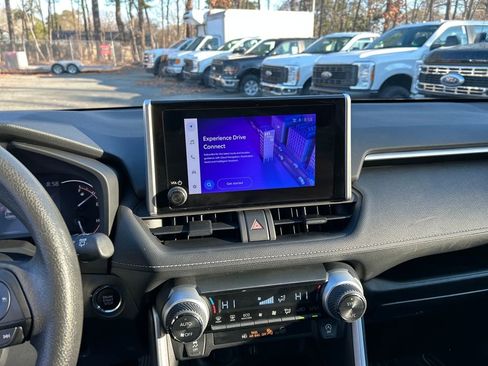 Used 2024 Toyota RAV4 XLE image 17