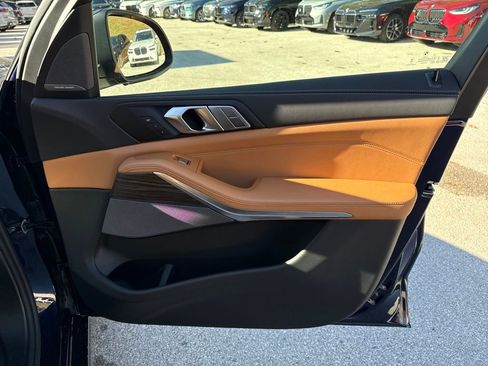 New 2026 BMW X7 xDrive40i image 29