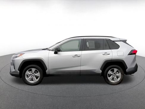 Used 2025 Toyota RAV4 LE image 9
