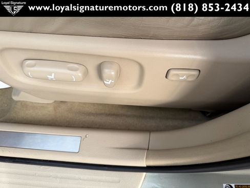 Used 2005 Lexus RX 330 image 20