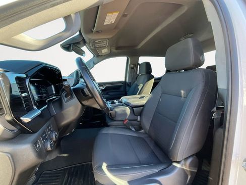 Used 2022 Chevrolet Silverado 1500 LT image 9