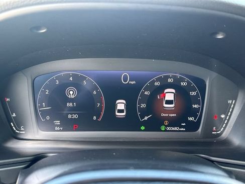 Used 2025 Honda Accord SE image 27