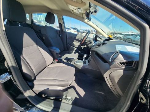 Used 2018 Ford Fiesta SE image 16