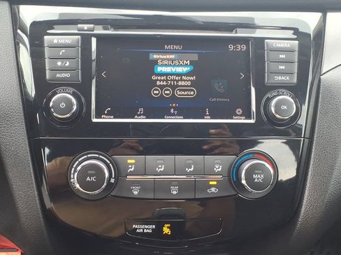 Used 2019 Nissan Rogue Sport S AWD/4WD image 7
