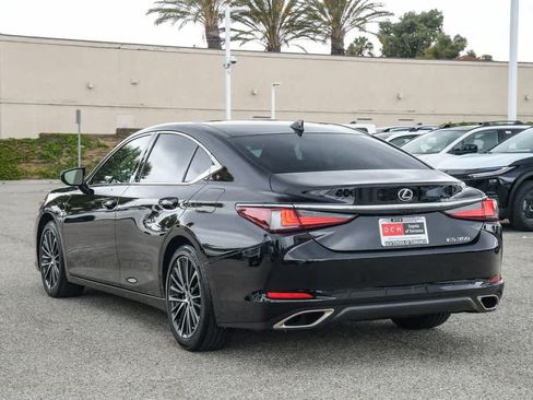 Used 2024 Lexus ES 350 w/ Premium Package FWD image 7