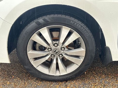 Used 2012 Honda Accord EX-L image 22