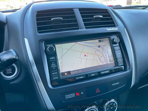 Used 2014 Mitsubishi Outlander Sport SE AWD/4WD image 21