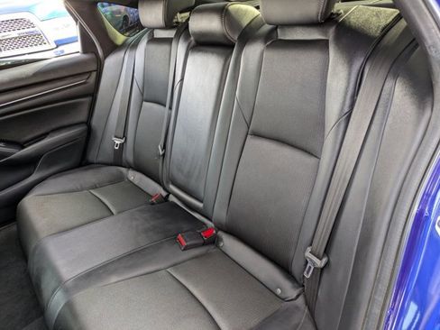 Used 2019 Honda Accord Sport image 16