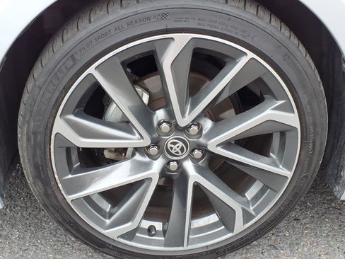 Used 2022 Toyota Corolla SE image 8