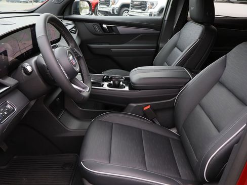 Certified 2026 Buick Enclave Sport Touring w/ Power Package image 21