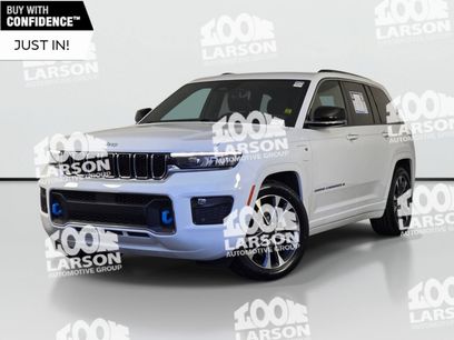 Used 2022 Jeep Grand Cherokee Overland w/ Luxury Tech Group IV