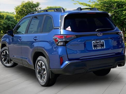 New 2026 Subaru Forester Premium AWD/4WD image 3