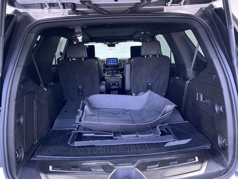 Used 2023 Chevrolet Tahoe High Country w/ Premium Package image 16