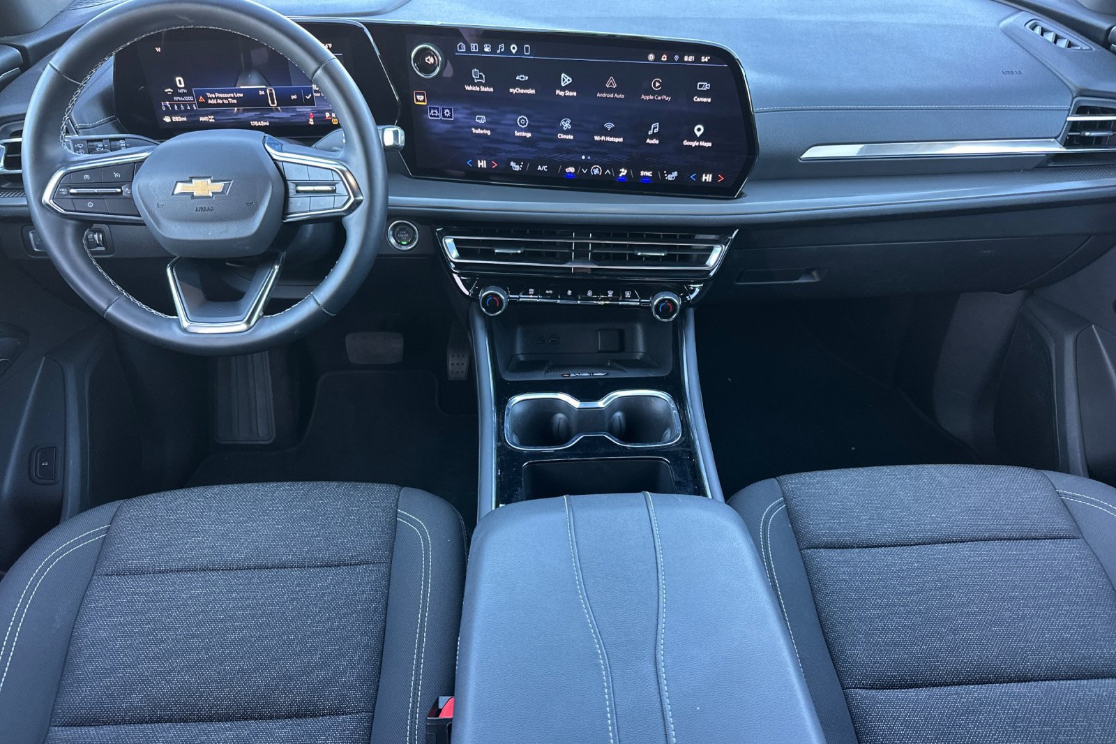 Used 2026 Chevrolet Traverse LT AWD/4WD image 15