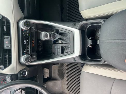 Used 2021 Toyota RAV4 XLE Premium FWD image 26