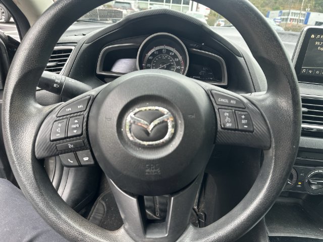 Used 2016 MAZDA MAZDA3 i Sport FWD image 13