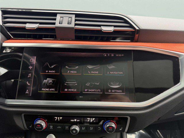 Used 2019 Audi Q3 2.0T Premium Plus w/ Premium Plus Package AWD/4WD image 14