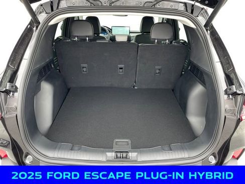 New 2025 Ford Escape SE w/ PHEV Premium Package image 5