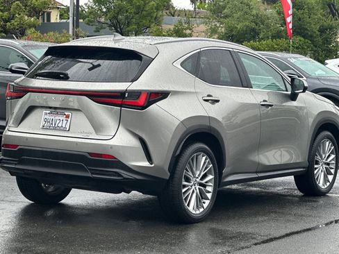 Certified 2024 Lexus NX 350 AWD w/ Vision Package image 4