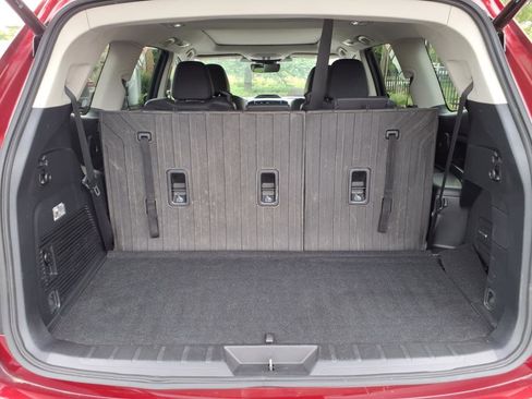 Used 2023 Subaru Ascent Limited w/ Technology Package image 13