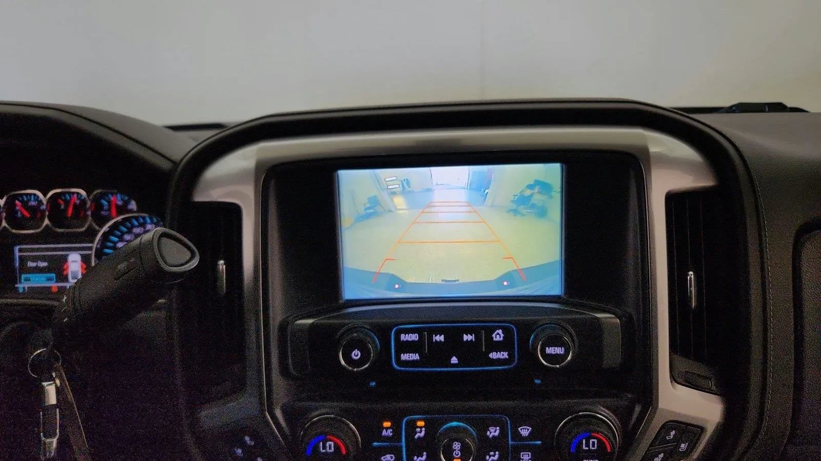 Used 2017 Chevrolet Silverado 1500 LTZ Z71 AWD/4WD image 27