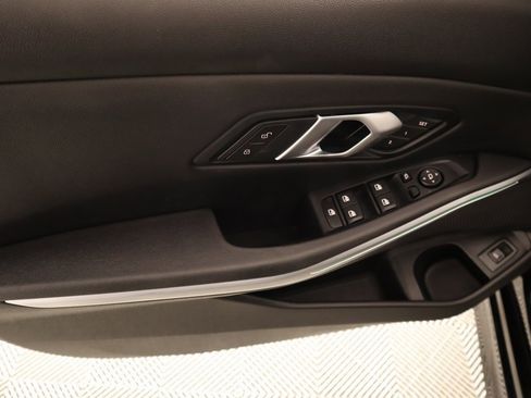 Used 2025 BMW 330i 330i image 17