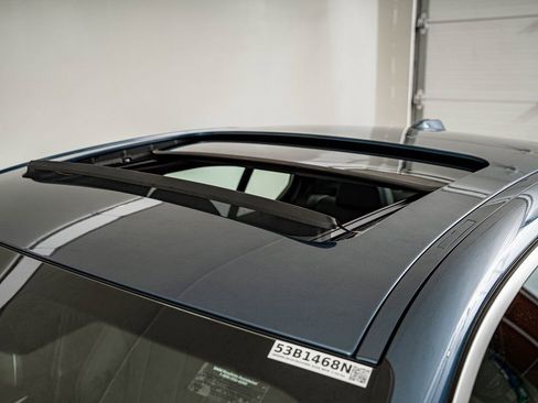 New 2026 BMW 330i xDrive Sedan w/ Premium Package AWD/4WD image 14