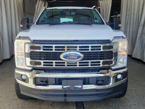 Used 2023 Ford F250 XLT w/ FX4 Off-Road Package image 2