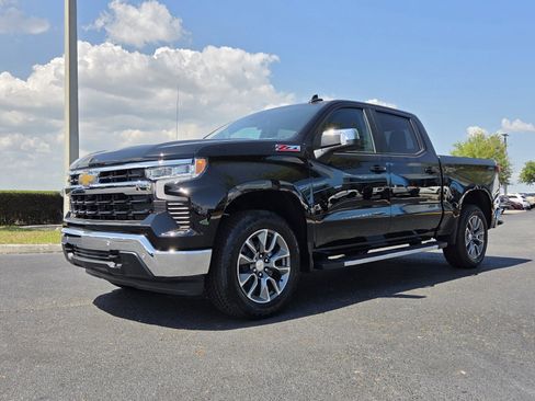 New 2026 Chevrolet Silverado 1500 LT w/ Z71 Off-Road Package image 2