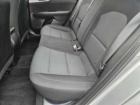 Used 2024 Kia Forte LXS image 17