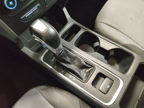Used 2019 Ford Escape S FWD image 26