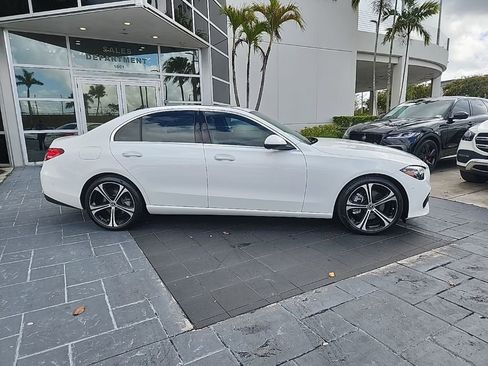 Used 2024 Mercedes-Benz C 300 Sedan image 7