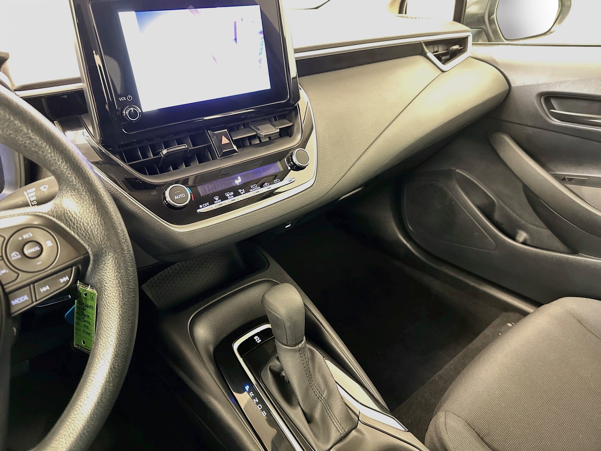 Used 2026 Toyota Corolla LE FWD image 26