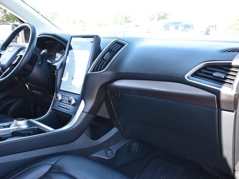 Certified 2024 Ford Edge SEL w/ Convenience Package AWD/4WD image 33
