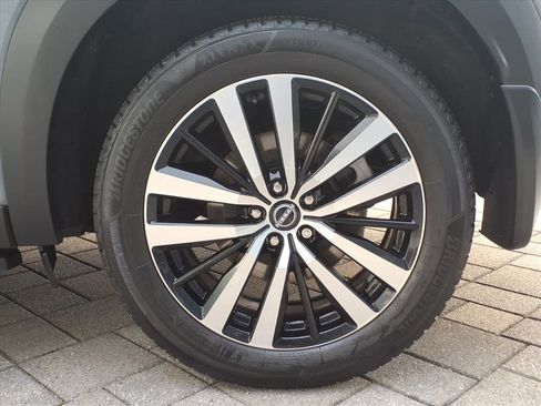 Certified 2023 Nissan Pathfinder Platinum w/ Lighting Package (N93) image 10