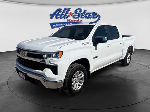 Used 2024 Chevrolet Silverado 1500 LT w/ Z71 Off-Road Package AWD/4WD image 1