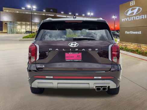 Used 2024 Hyundai Palisade SEL w/ Premium Package FWD image 8