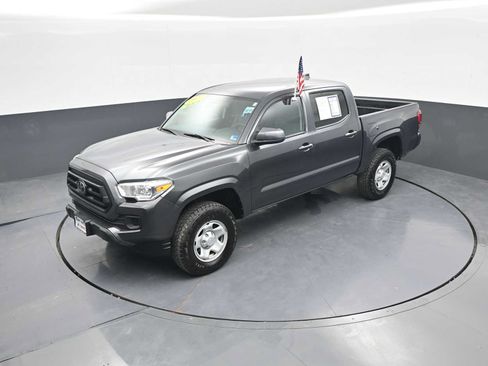 Used 2022 Toyota Tacoma SR AWD/4WD image 26