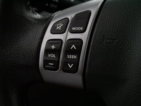 Used 2013 Suzuki SX4 Premium AWD/4WD image 26