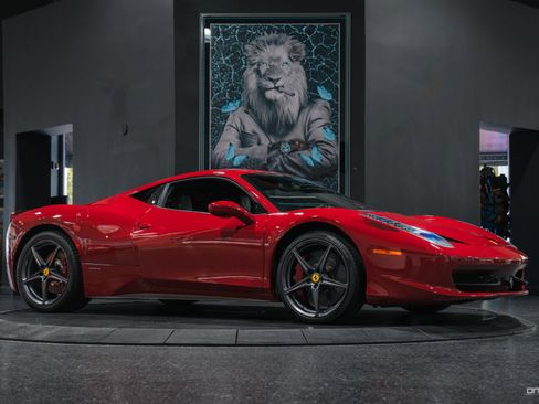 Used 2012 Ferrari 458 Italia in RARE Rosso Mugello w/ NO St image 3