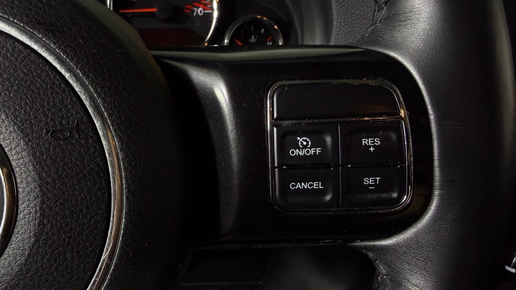 Used 2017 Jeep Wrangler Unlimited Rubicon AWD/4WD image 19