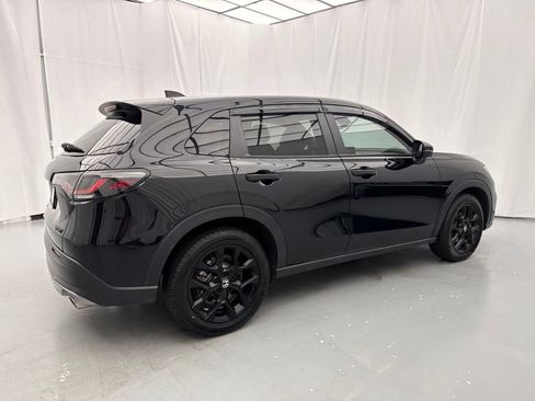 Used 2025 Honda HR-V Sport image 13